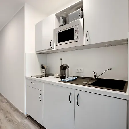 Boardinghouse Living28